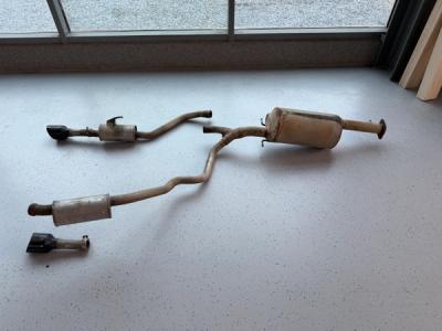 Auspuffanlage RAM 1500 Gen5 C9367 AU - 10832H gebraucht 2