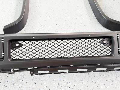W463 A G63 AMG Look Stoßstange mit Radlaufverbreiterungen W463A W464 12
