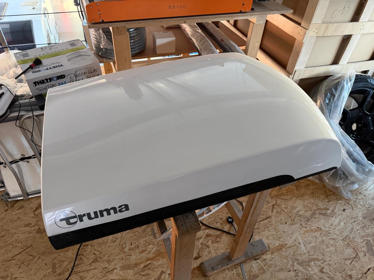 Truma Aventa Comfort Dachklimaanlage 2400 W Kühlleistung / 1700 W Heizleistung