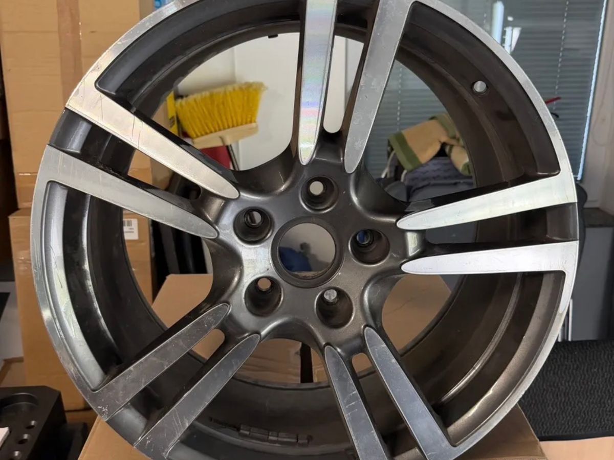 PORSCHE 970 PANAMERA TURBO 20 ZOLL ALUFELGE FELGE VORNE 9,5J OEM 97036217806 ET65