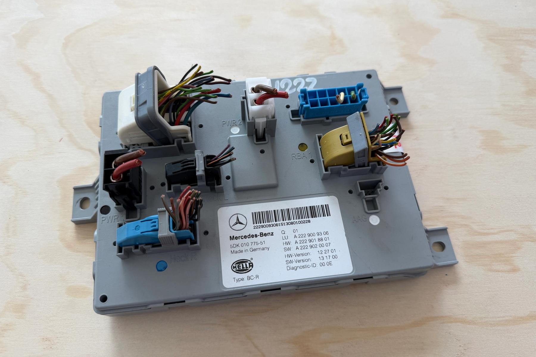 S-Klasse W222 SAM hinten Signalerfass- und Ansteuerungsmodul