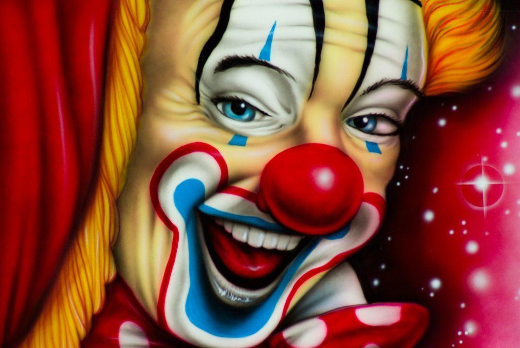 La coulrofobia è la paura dei clown.