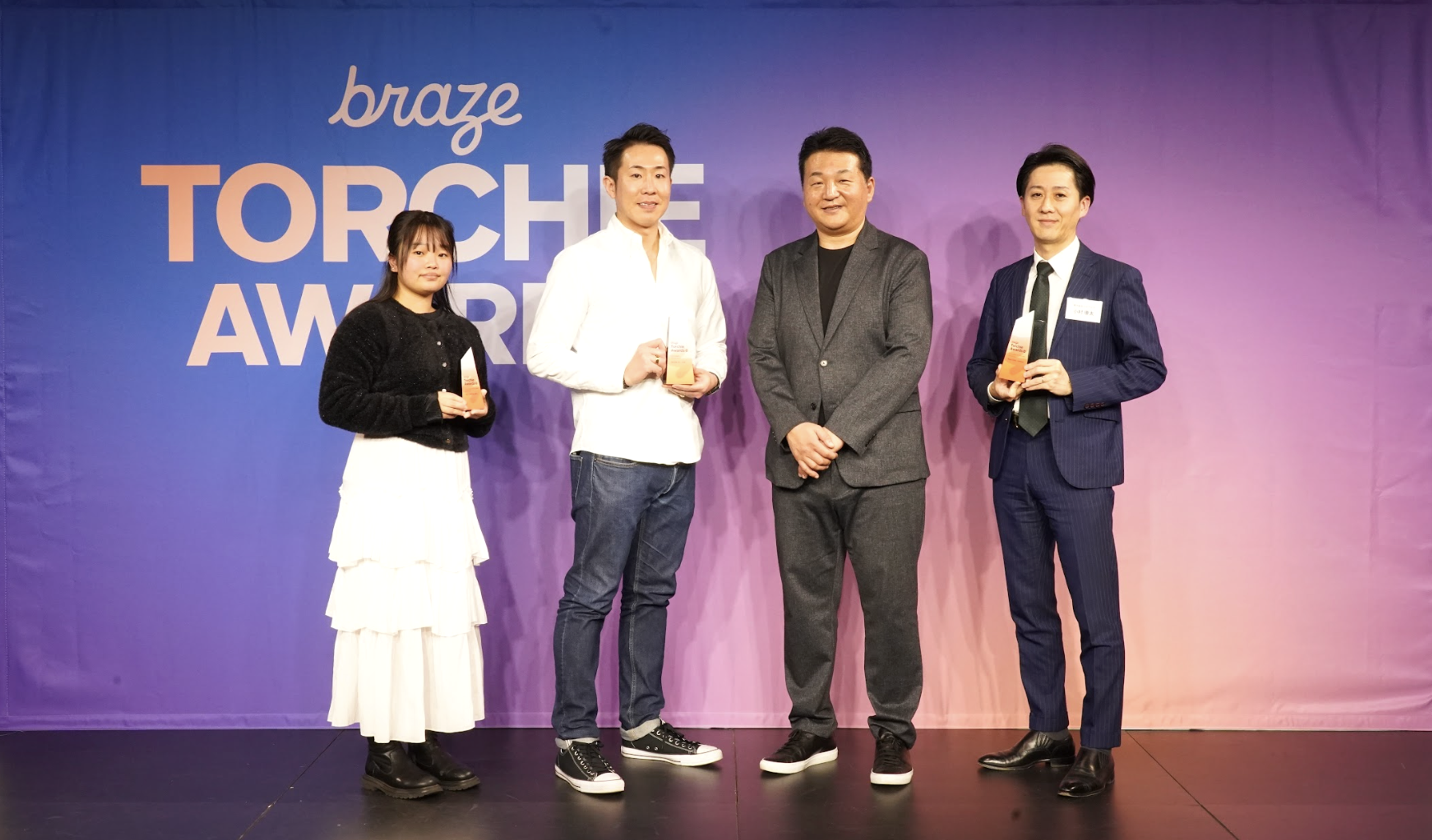 左から株式会社アルク 芳賀氏、株式会社ディー・エヌ・エー / Pococha事業部 大西 氏 、Braze 水谷、株式会社リロクラブ 小村氏