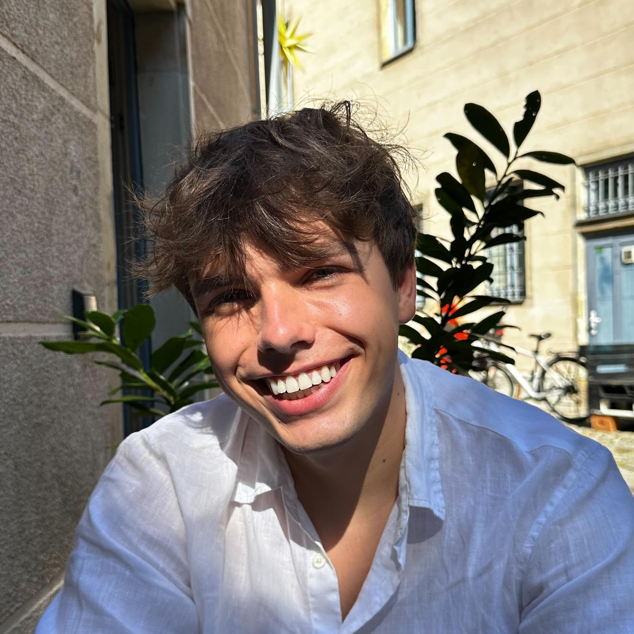 Tim B headshot
