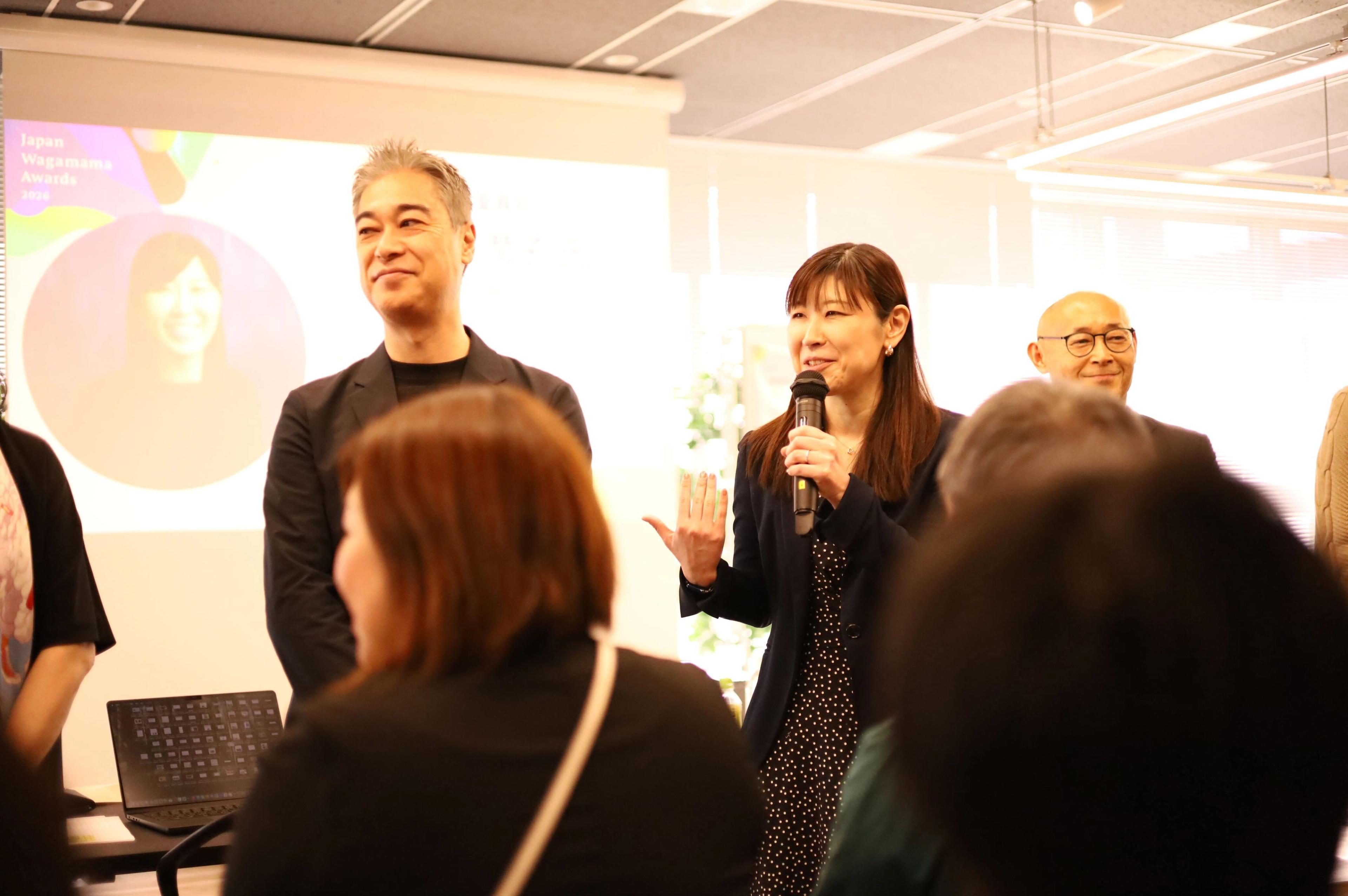 審査員2名（Senior Director, Marketing の 柿野 拓と、Manager, Expert Services の 太田 潤子）
