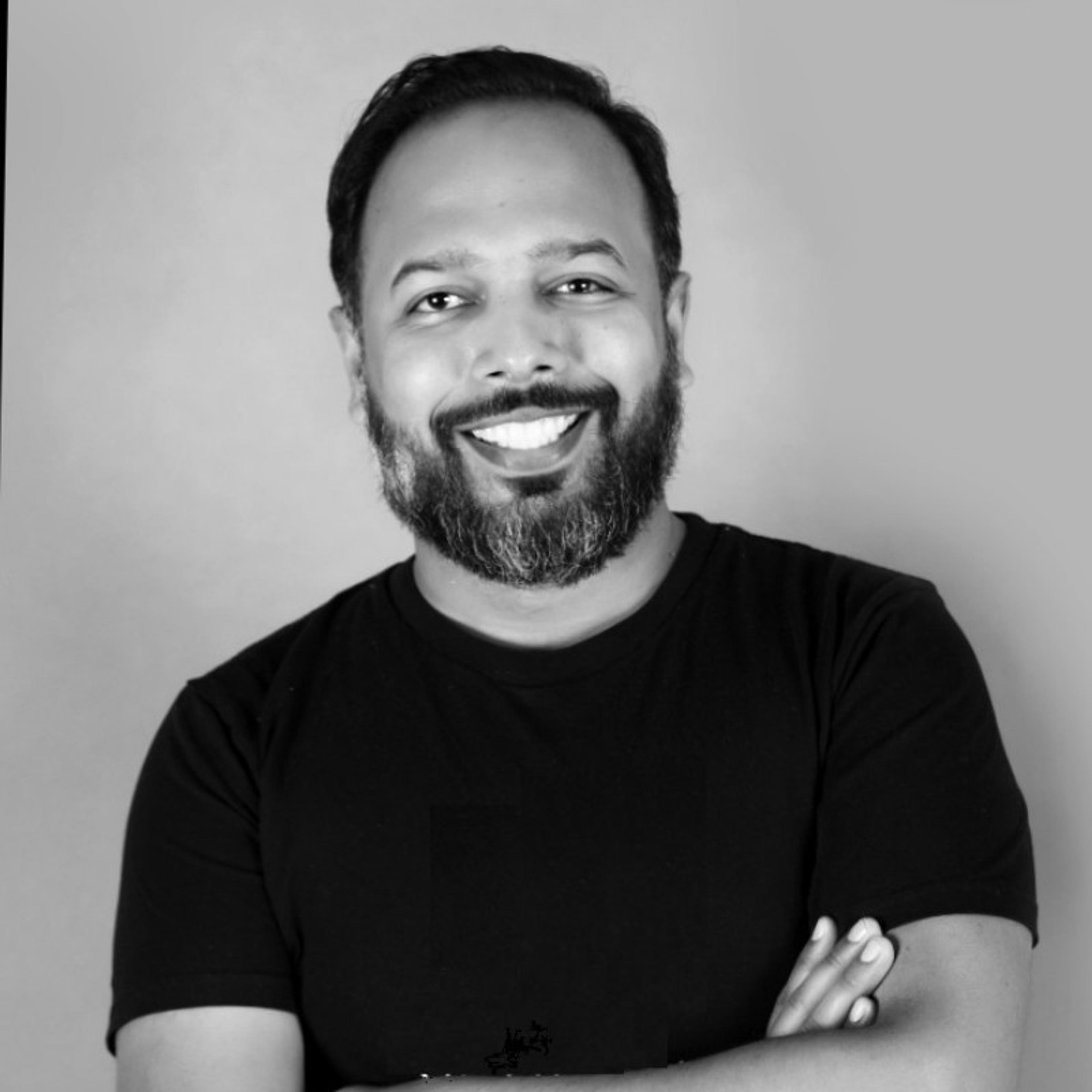 naveenb headshot