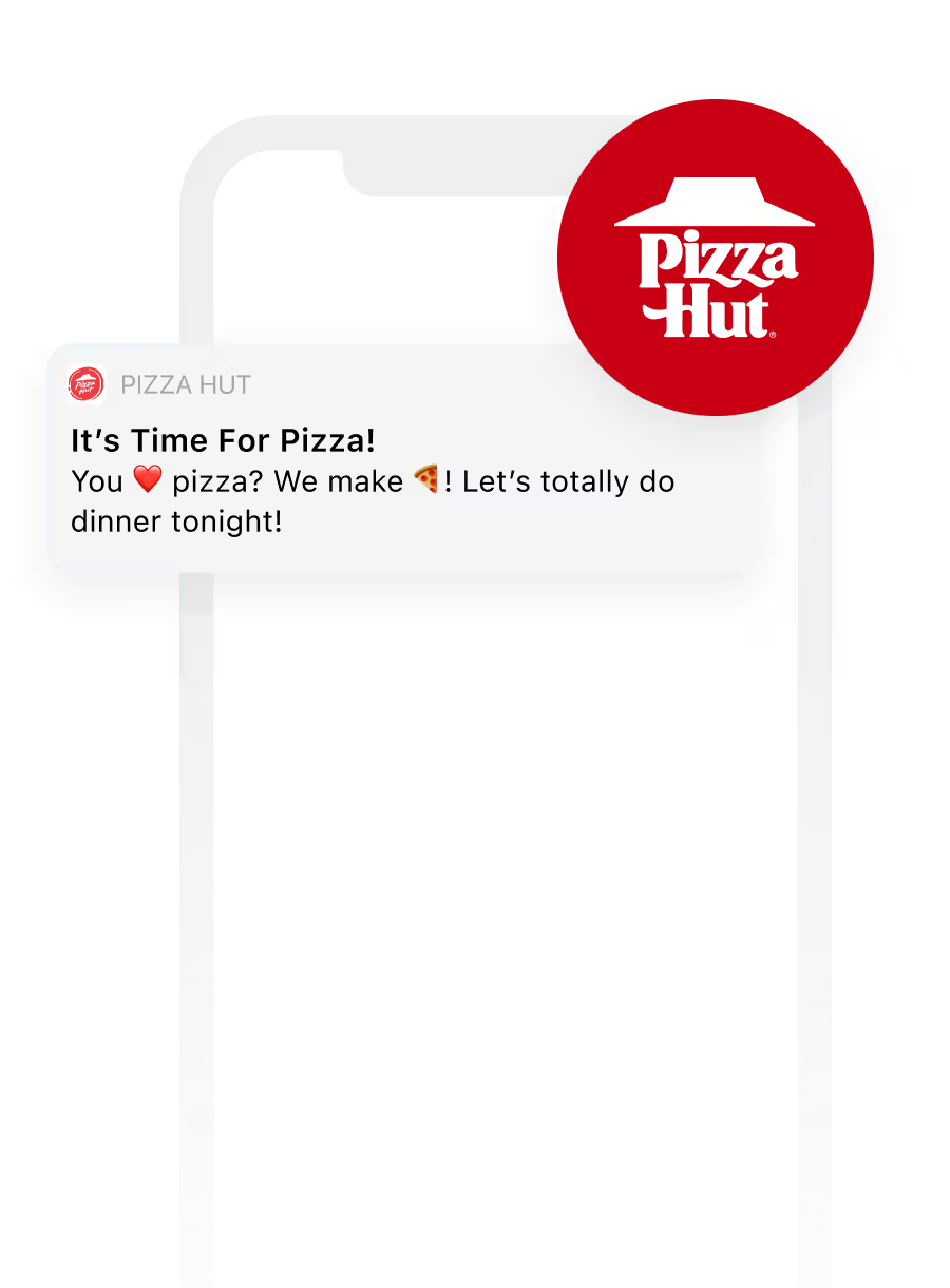 Notification Pizza Hut affichée sur un smartphone, invitant à commander une pizza pour le dîner.