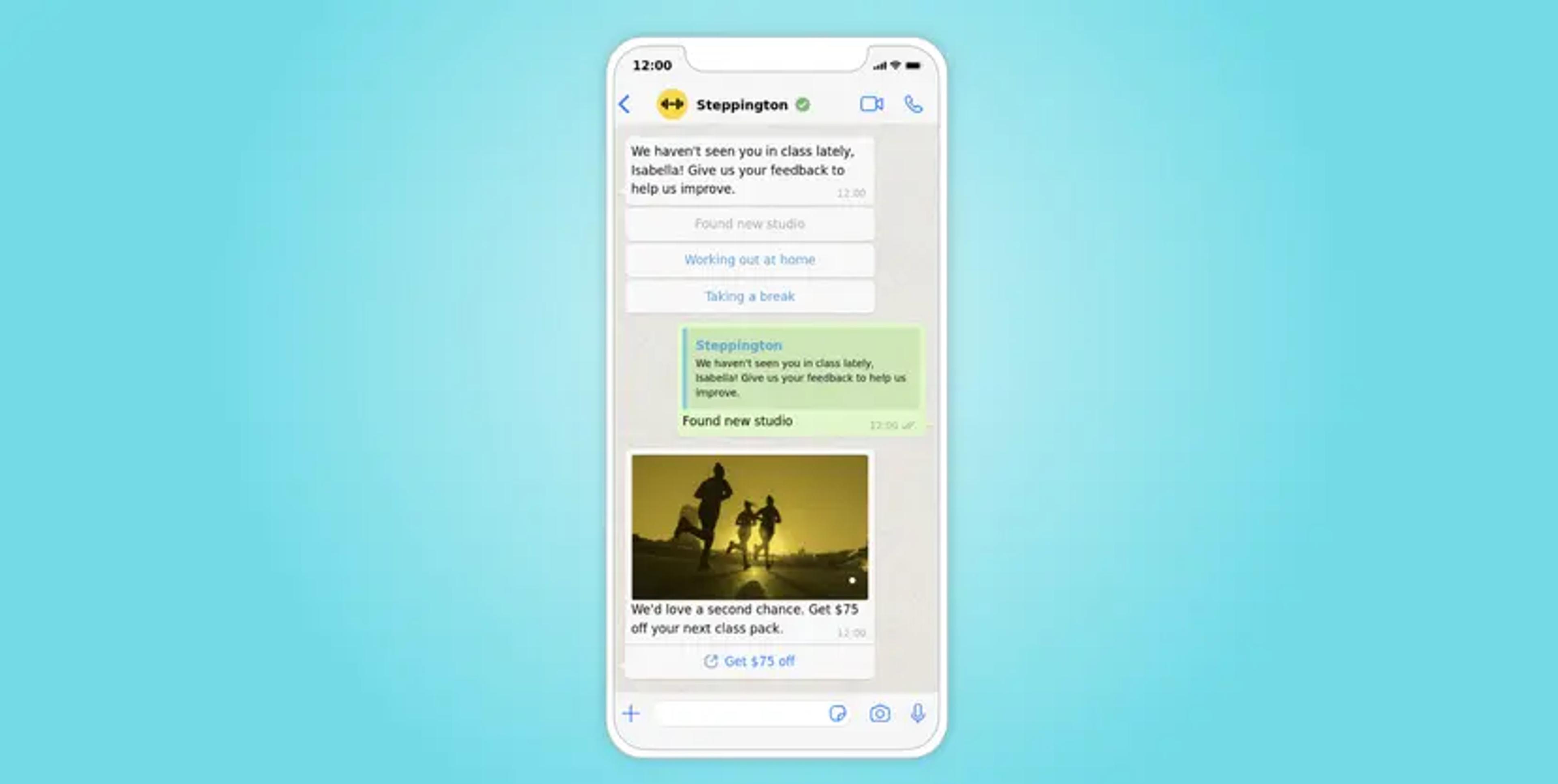Fluxo de mensagens no WhatsApp com ação de desconto.