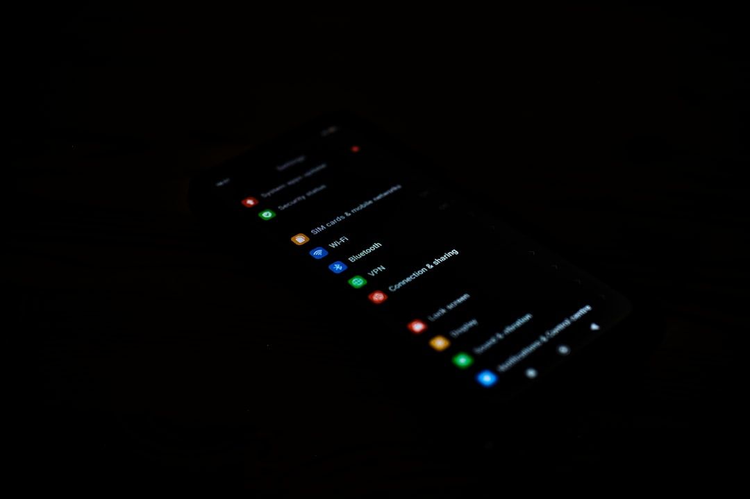 How do you send a notification to an iPhone from a web app?