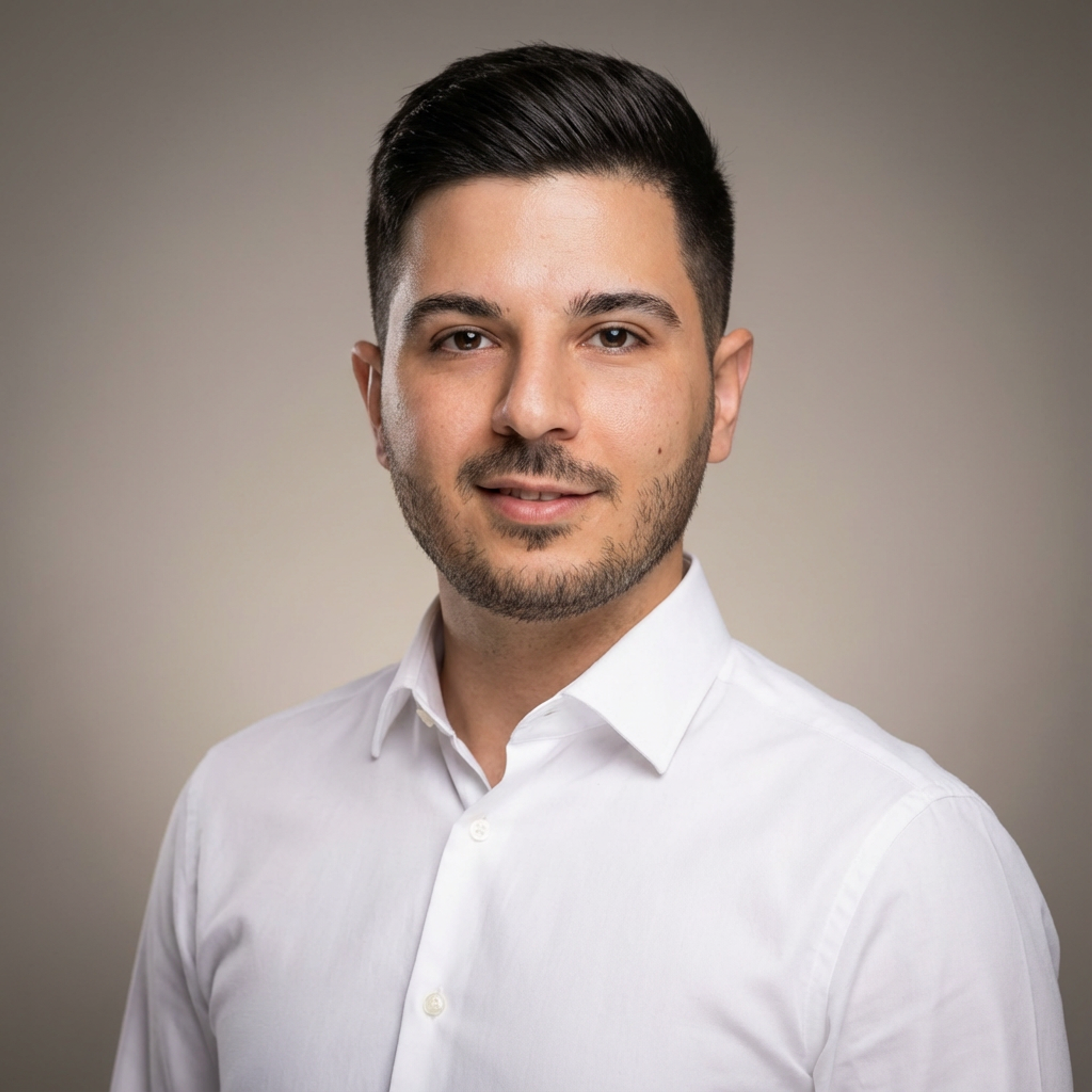 Mikael Mykha, مطور متكامل ومؤسس