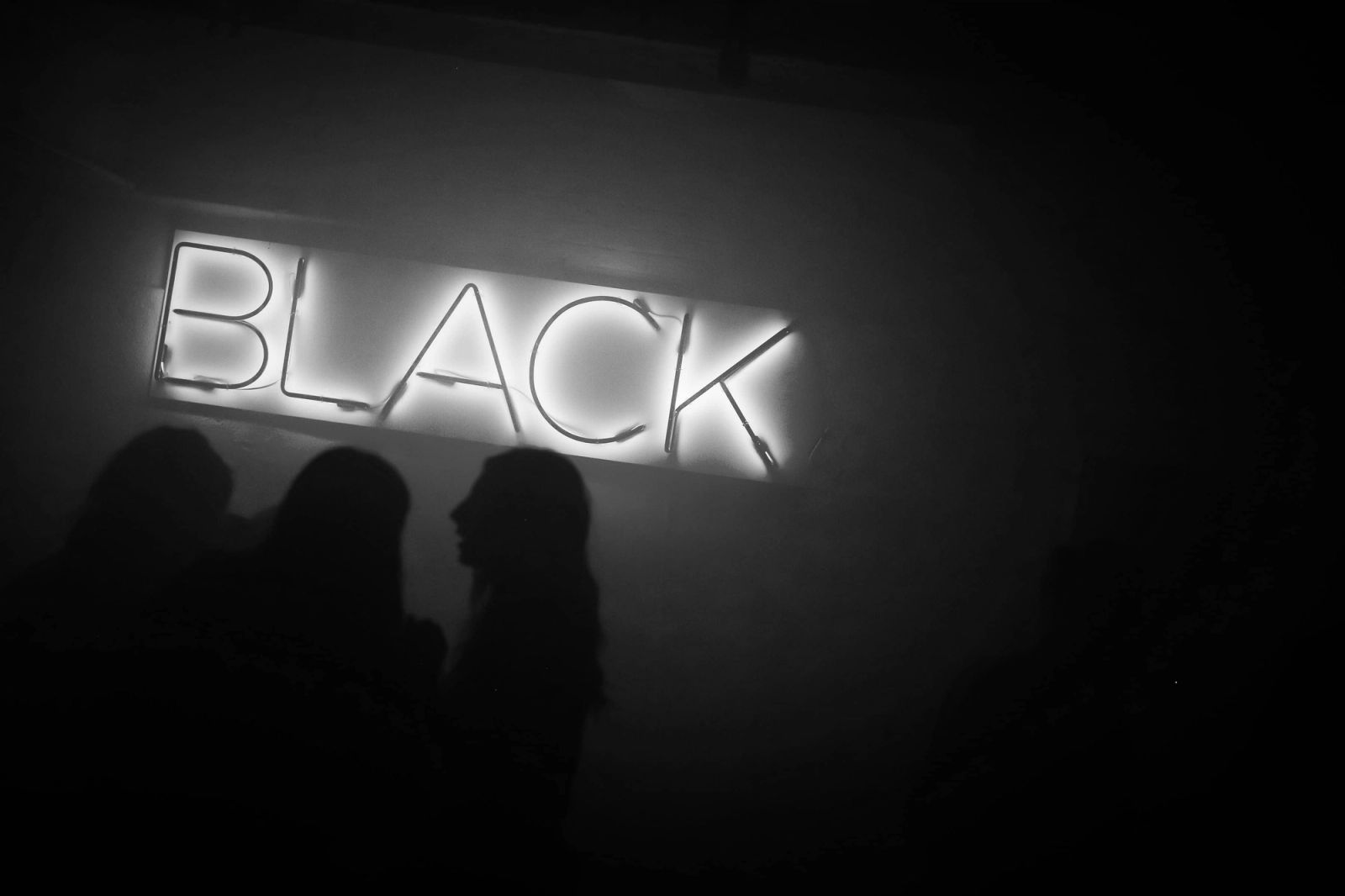 matte-black-2016-image-4