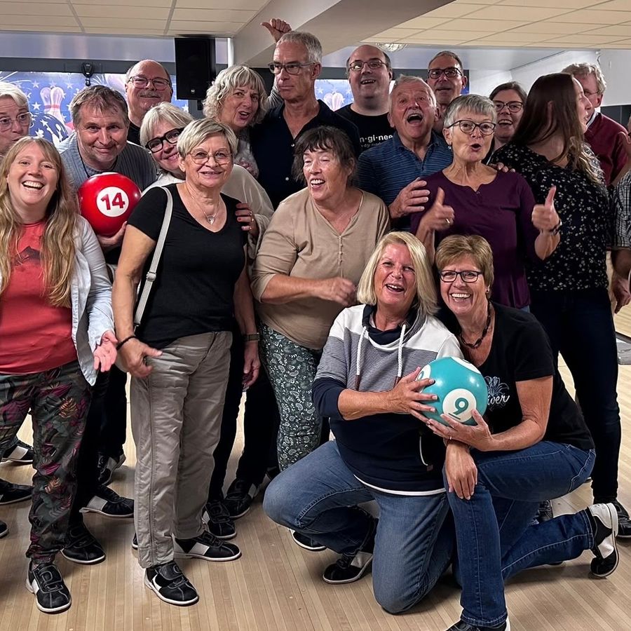 Jedes Jahr mehr beim Bowling - die Gruppe wächst ....