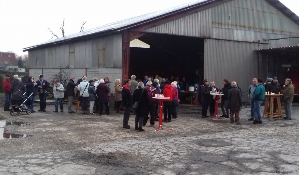 120 Besucher beim Osterfeuer des Ski-Clubs 2018