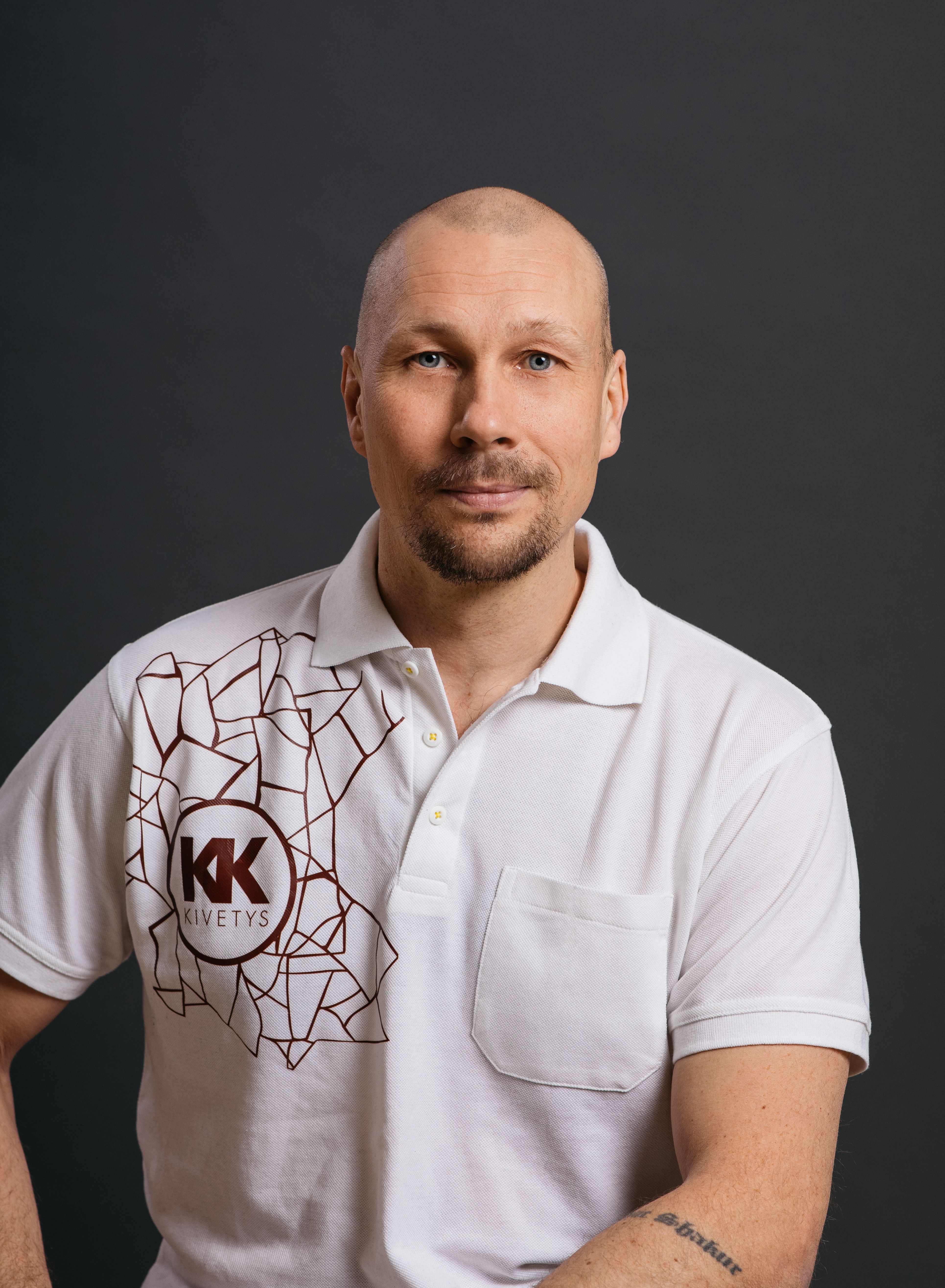 Työnjohtaja Samuli Alppi lähikuvassa.