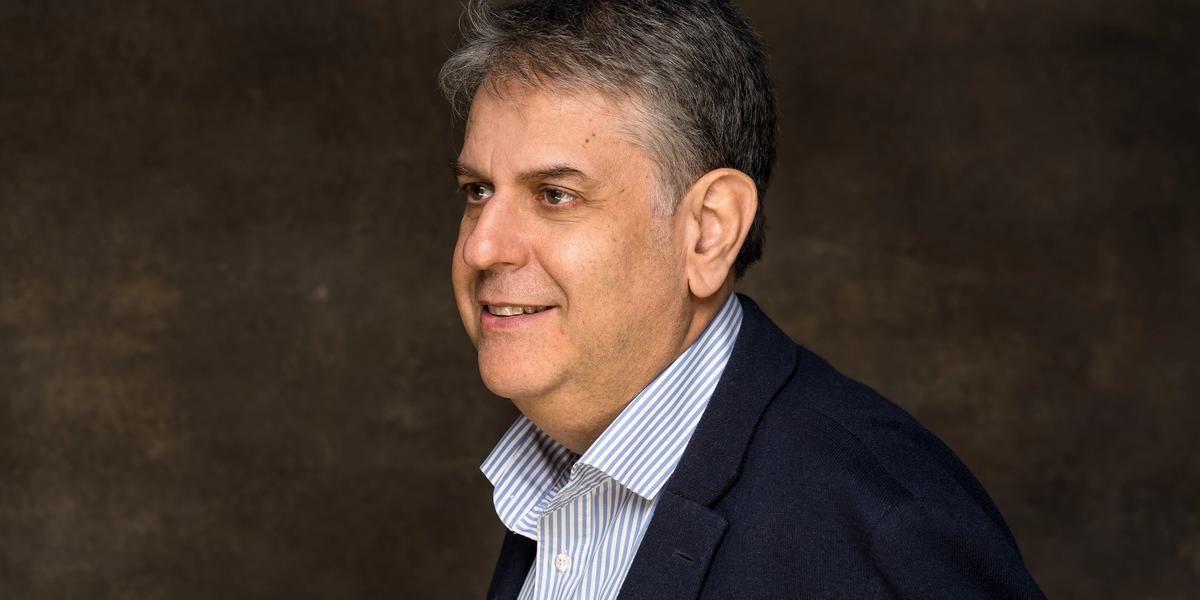 Stefan Constantinescu ontvangt de Tytgat prijs