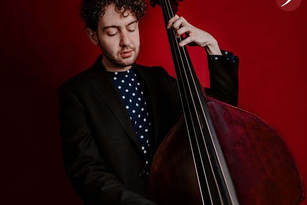 Artist Profile: Cole Davis – Innovative Upright Bassist