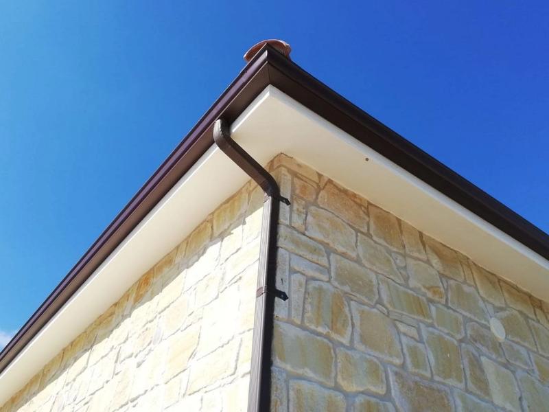 brown aluminum gutters