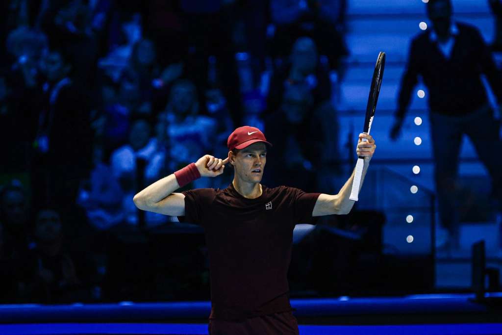 Sinner indoor: la perfezione Sinner indoor: la perfezione