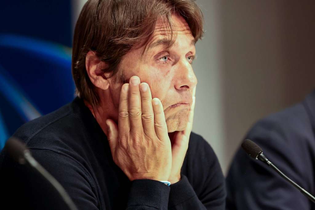 Cosa spiega il crollo del Napoli di Conte Cosa spiega il crollo del Napoli di Conte