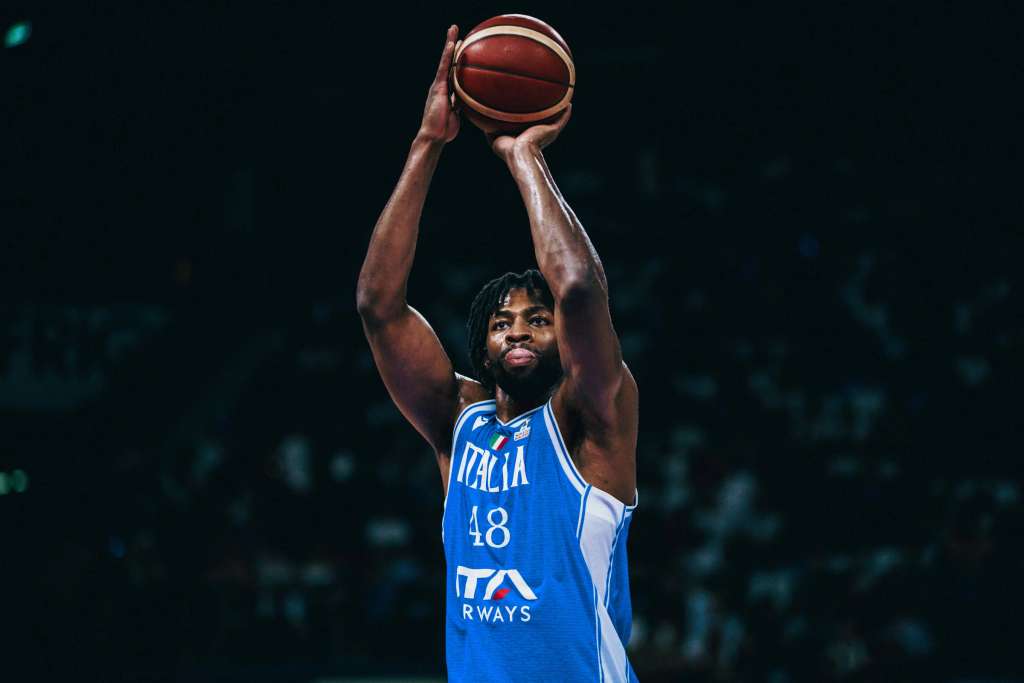 il nuovo centro della nazionale di basket da Ultimouomo.com il nuovo centro della nazionale di basket