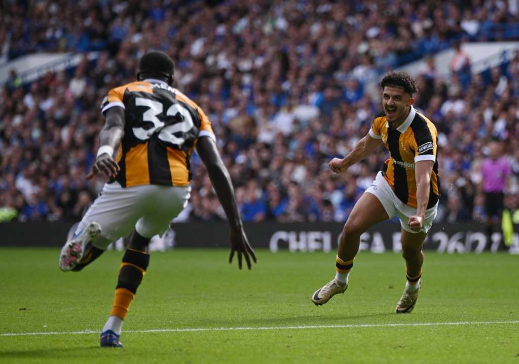 il calcio mesozoico 232 tornato in premier league da Ultimouomo.com il calcio mesozoico 232 tornato in premier league