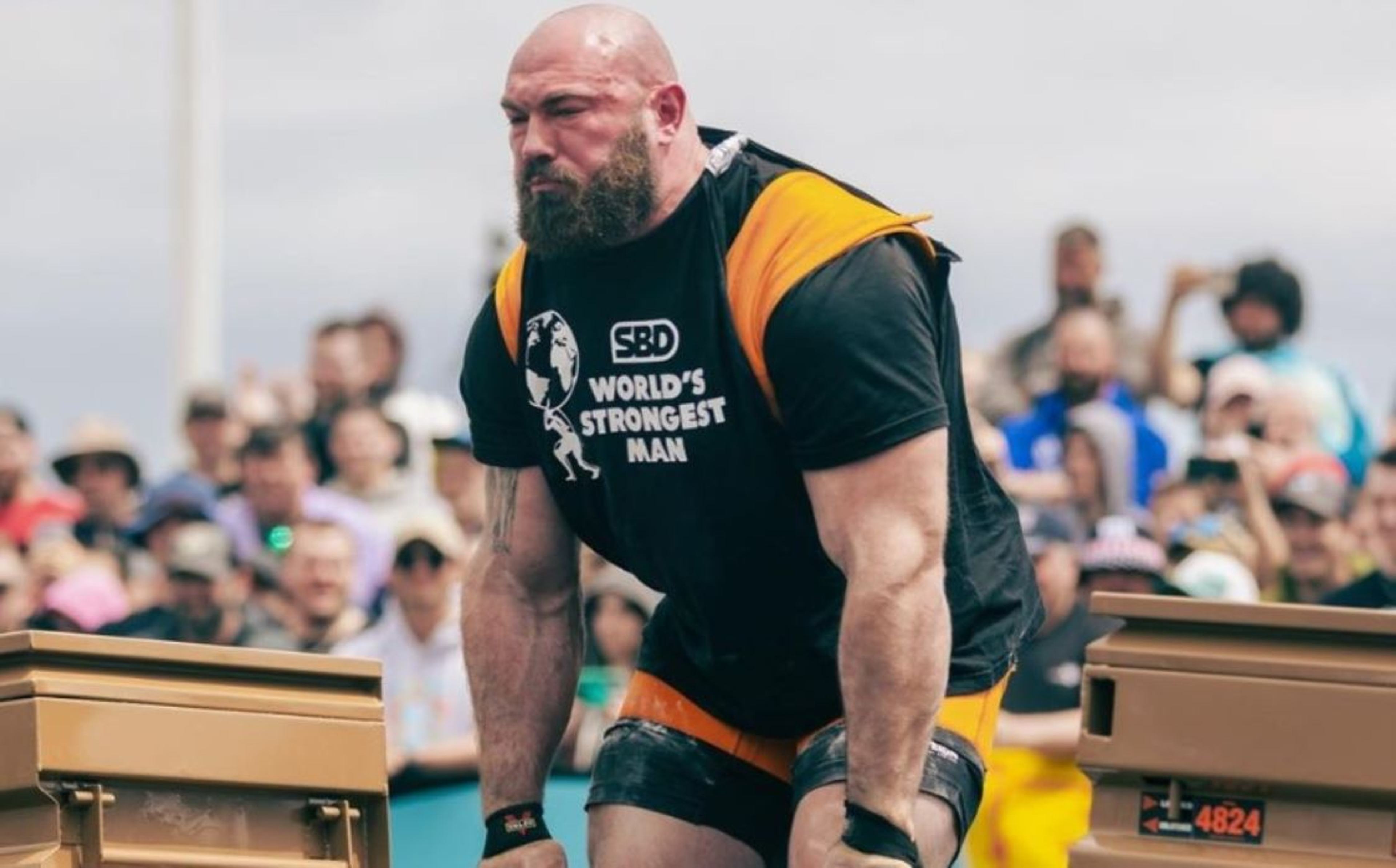 Oleksii Novikov în context competițional strongman