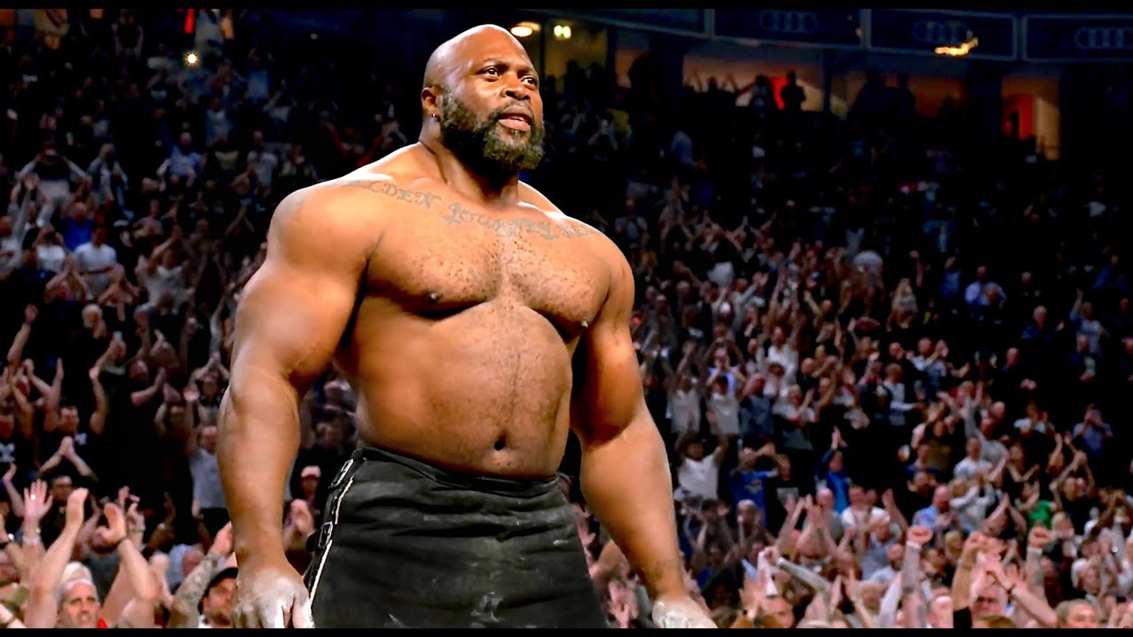 Mark Felix în competiție, într-un eveniment strongman