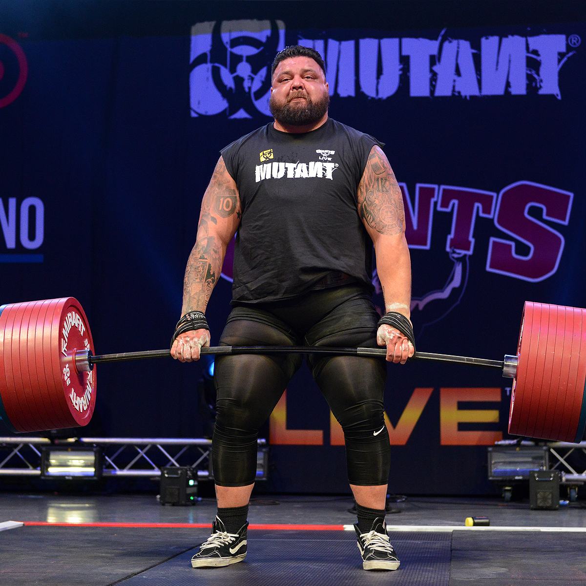 Austin Andrade în timpul unei probe de îndreptări la Giants Live.