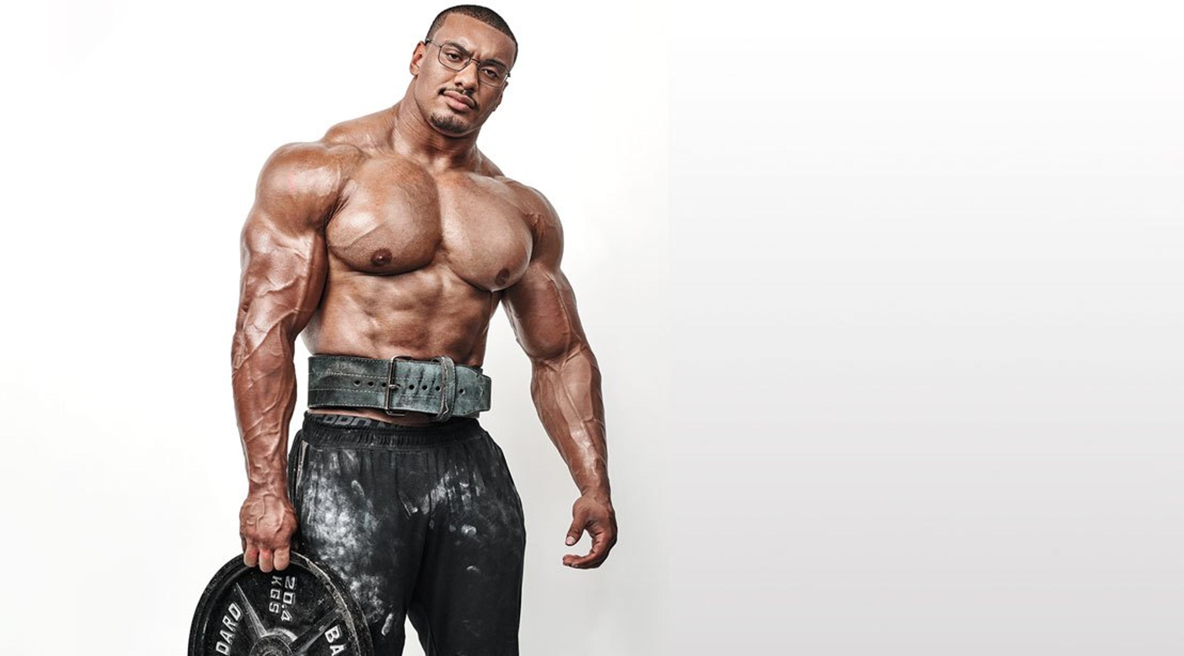 Larry Wheels, sportiv american de powerlifting și strongman