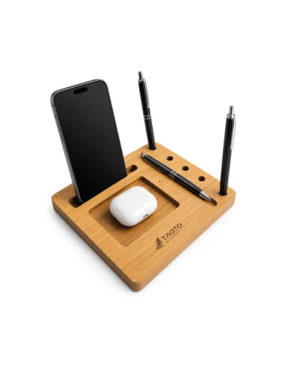 Organizador de escritorio TAQTO Mod. 2 en cachimbo con celular, audífonos, llaves y lentes en su lugar