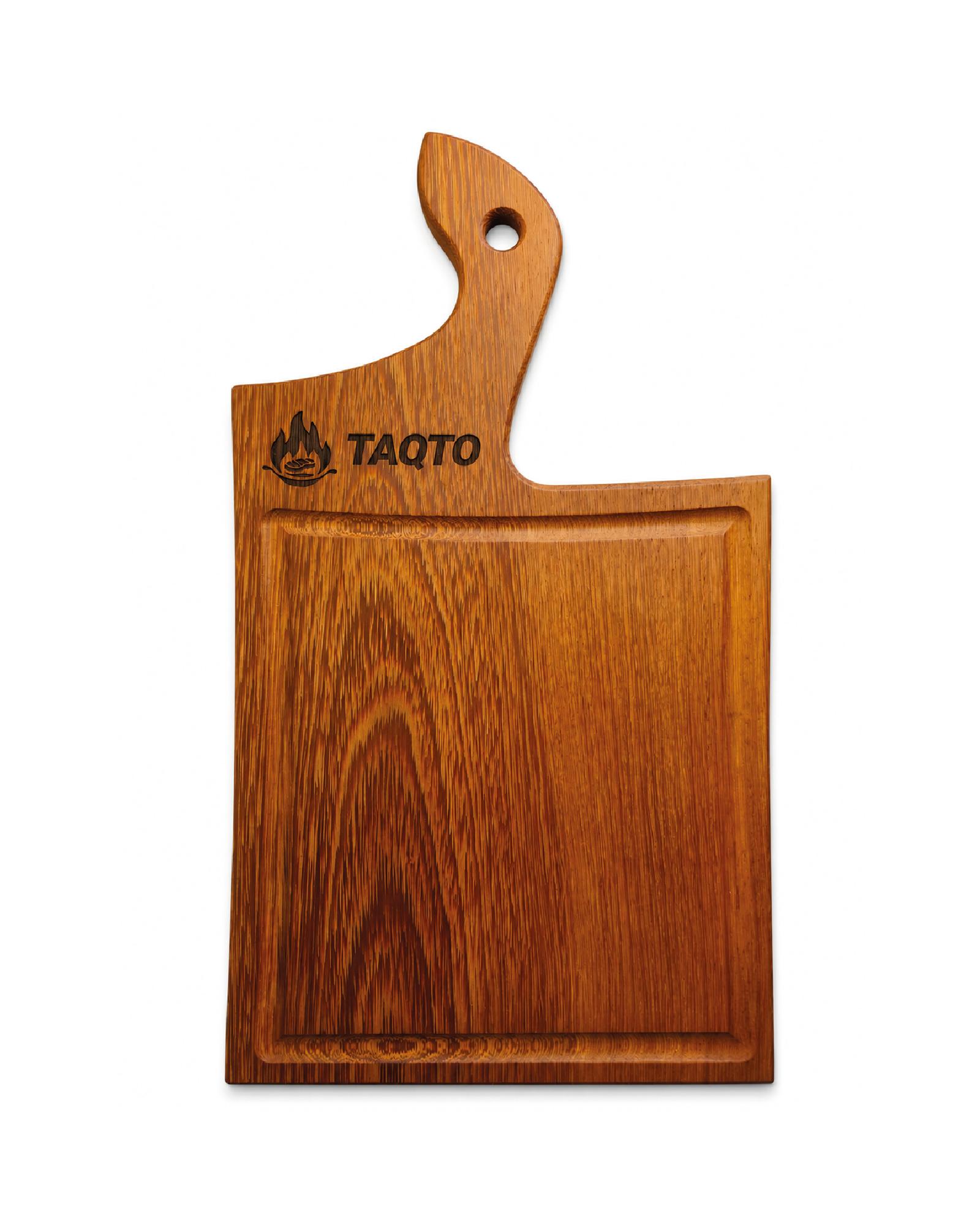 Detalle del grabado láser personalizado en la Tabla Sami
