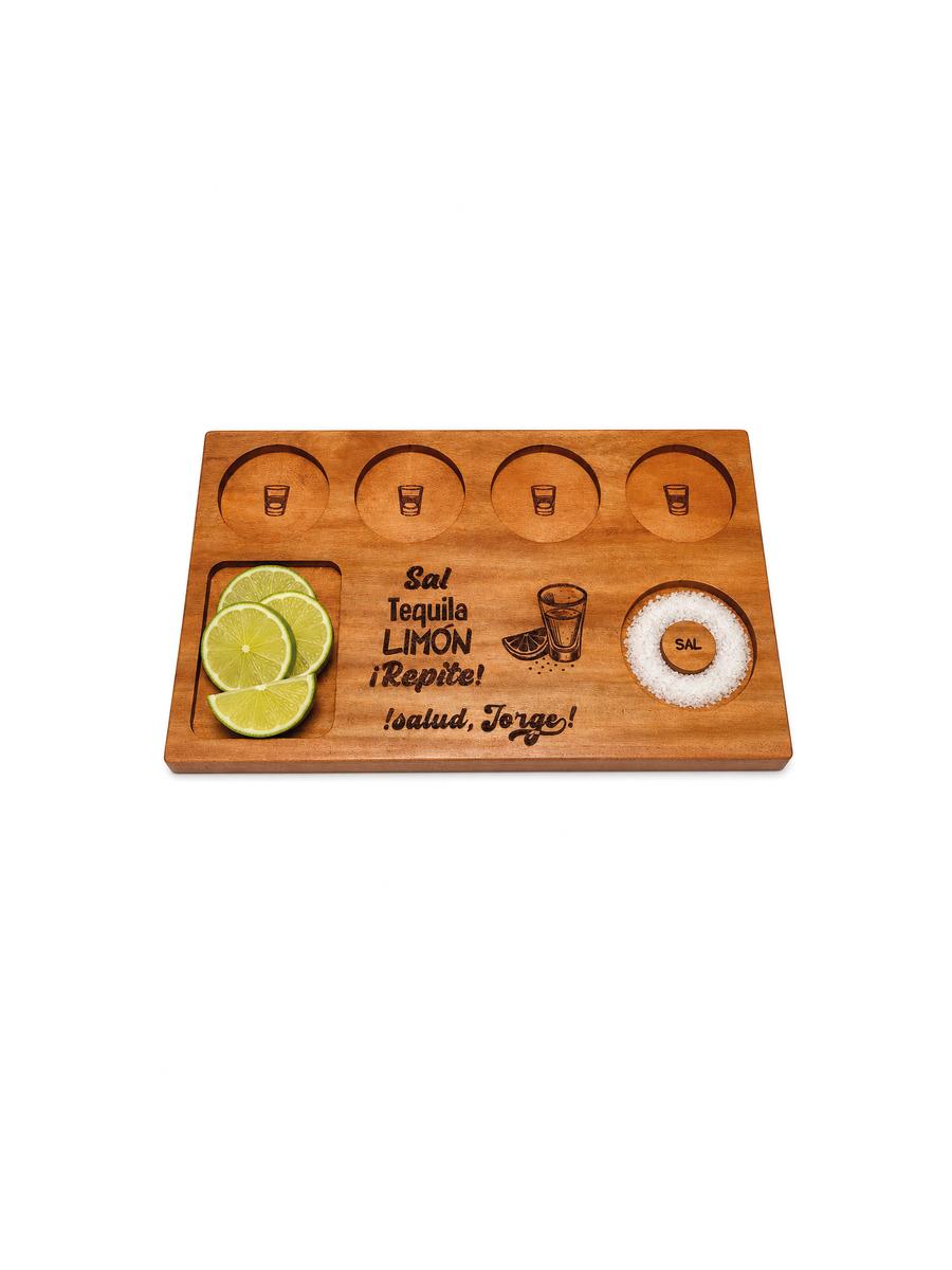 Bandeja para shots de madera pumaquiro con 4 vasos, limón y sal