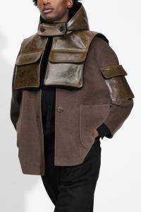 Habit 20 Pocket Scarf Brown | © Sarah Levy 2025