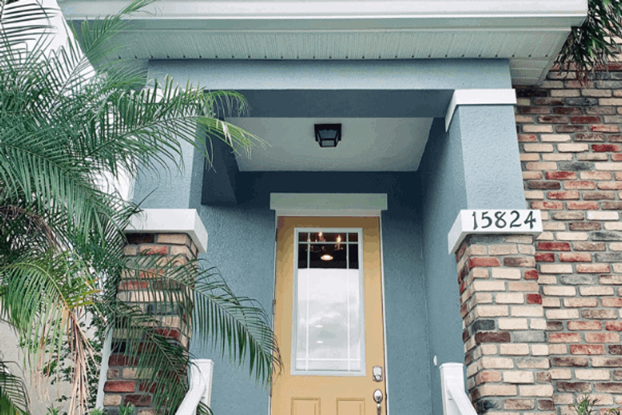 5 Ways to Add Color to Your Home Exterior That Welcomes Home Buyers