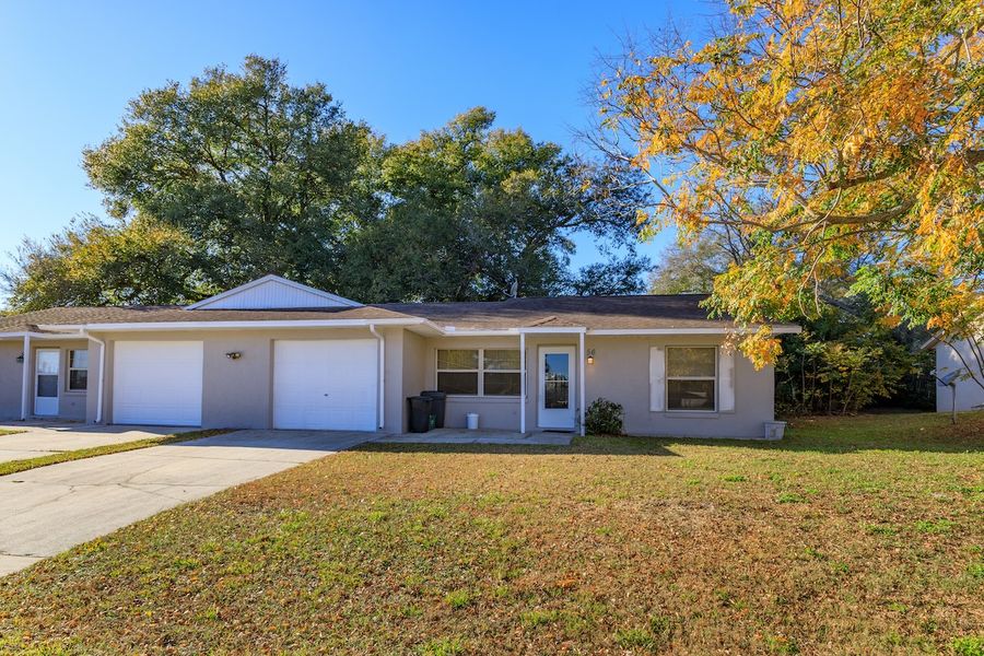 SOLD: Income Duplex for Sale in Debary | 54-56 Bougainvillea Dr