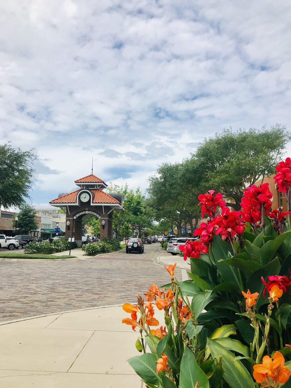 Winter Garden Neighborhood Guide: Where to Eat, Play & Stay