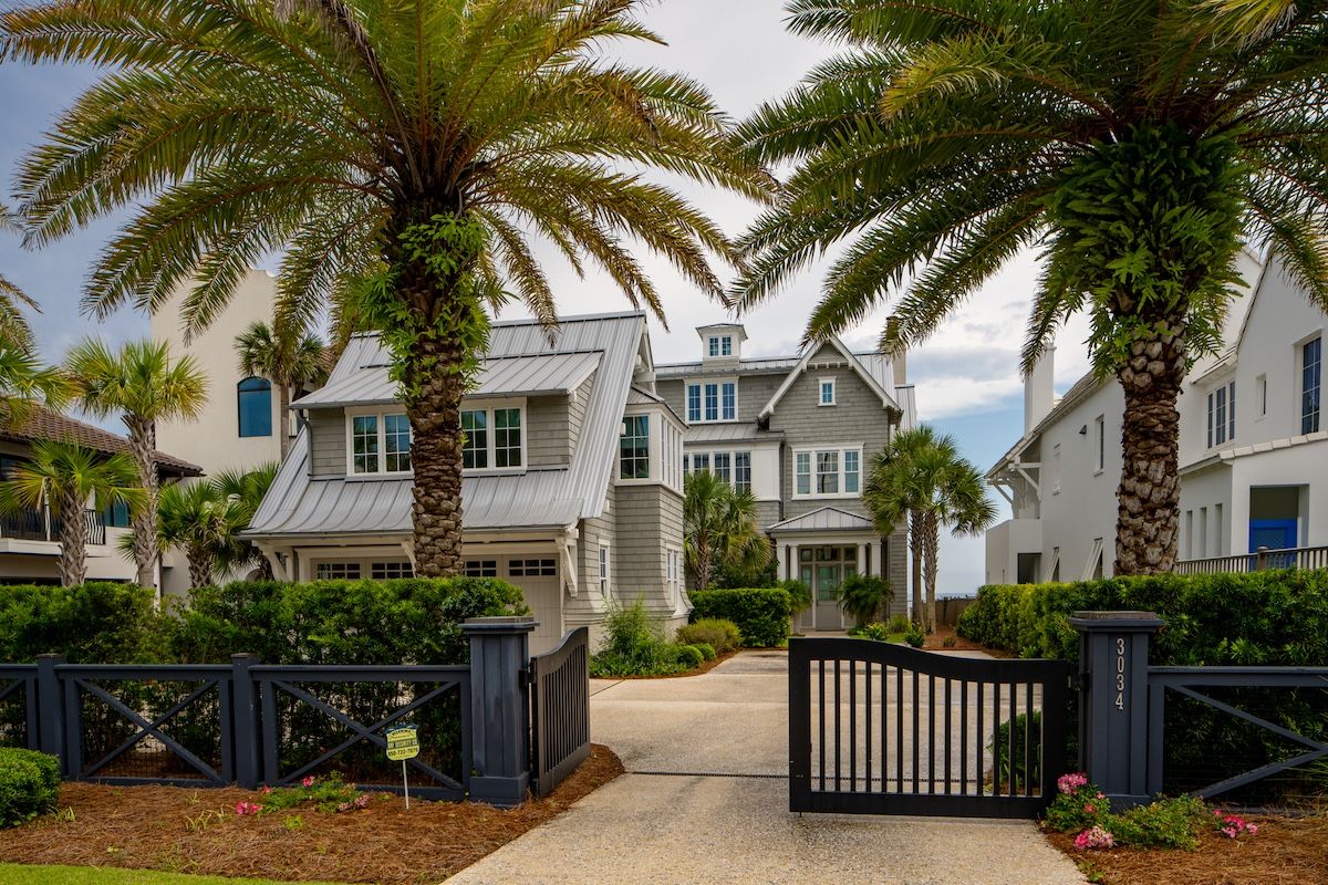 How to Grow Your Airbnb Business in Florida: Boosting Your Vacation Rental Success