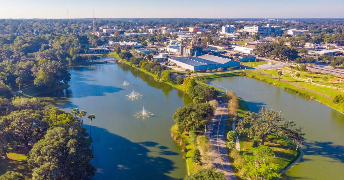 Moving to Ocala, Florida: Your Guide to a Smooth Transition