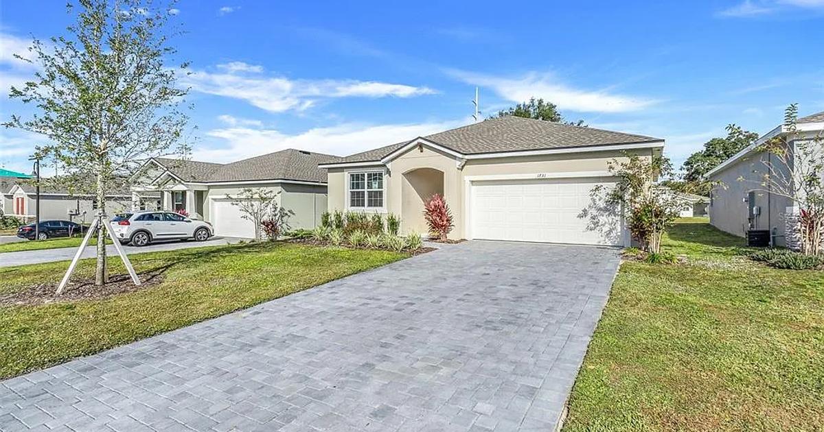 SOLD: 1731 Carnelian St, Deland, FL 32720