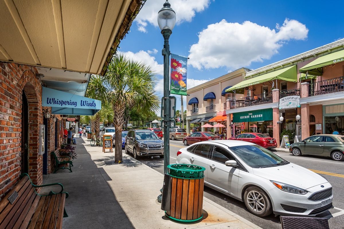 Charming Towns Close to Orlando: Quaint Getaways in Central Florida