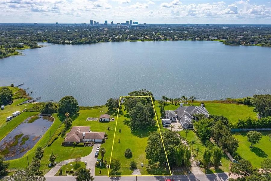 Lakefront Lot For Sale: 223 S. Ortman Dr in Orlando - 1.88 Acres