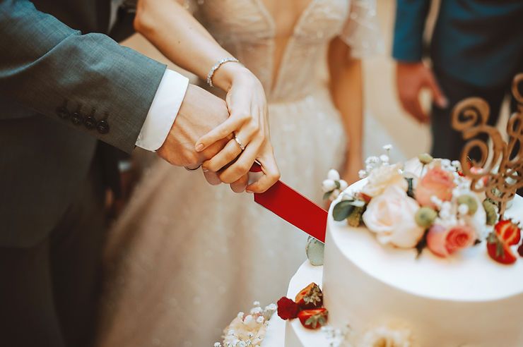 When you cut the cake, don't cut your partners!