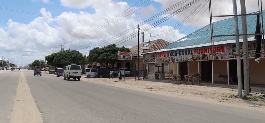 Illegal Checkpoints Drain Farmers on Mogadishu-Afgooye Route