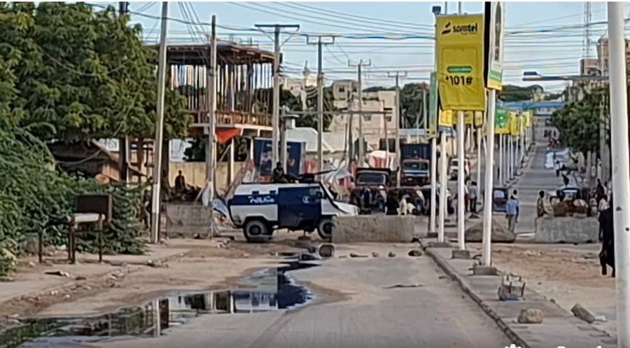 Standoff Continues in Mogadishu's Mirinaayo Neighborhood as Negotiations Seek Breakthrough