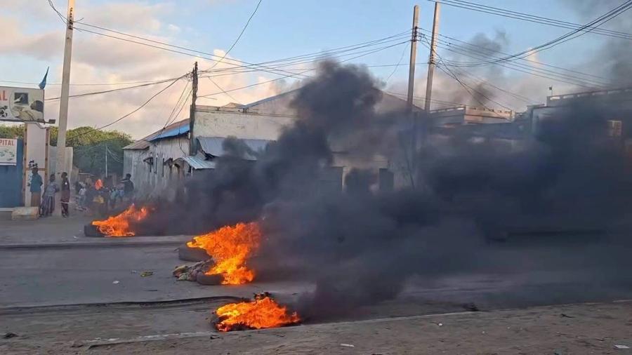 Mogadishu Eviction Protest Turns Deadly as Three Reportedly Killed in Yaaqshiid