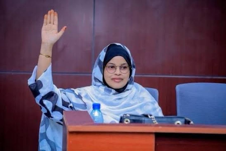 Las Anod MP Fahiima Quuje Defects to Somaliland as Woqooyi Bari Parliament Convenes Emergency Session