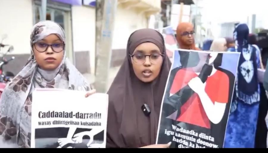Mogadishu Women Protest Demanding Justice for Young Girl as Somalia Launches Investigation