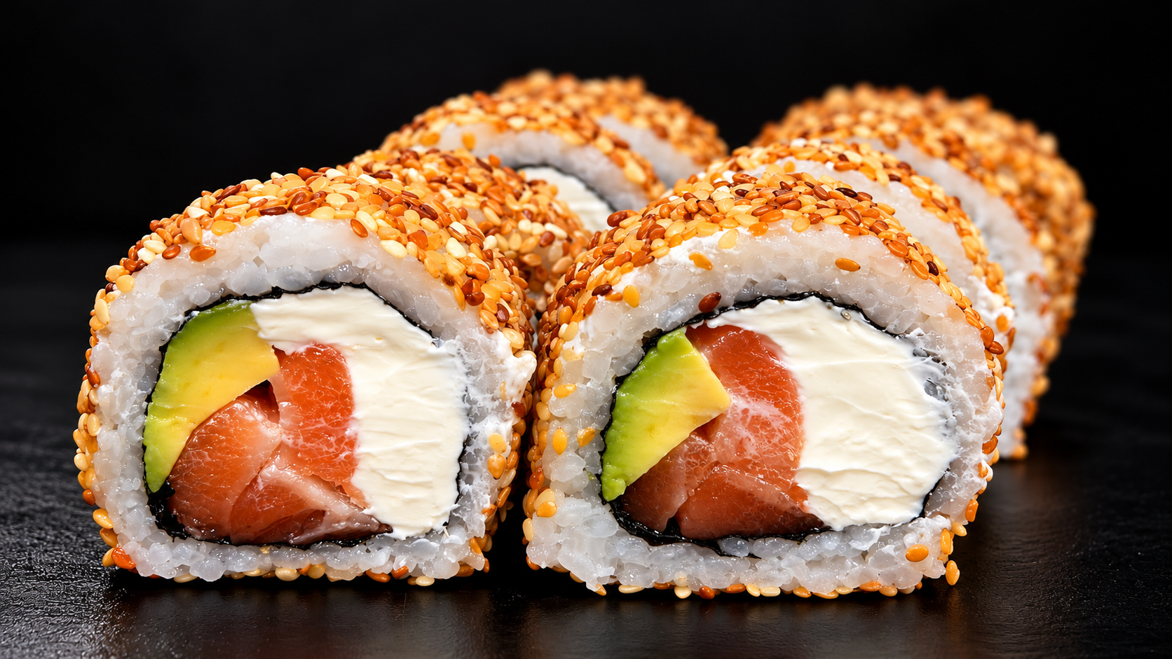 ROLL Калифорния с лососем
