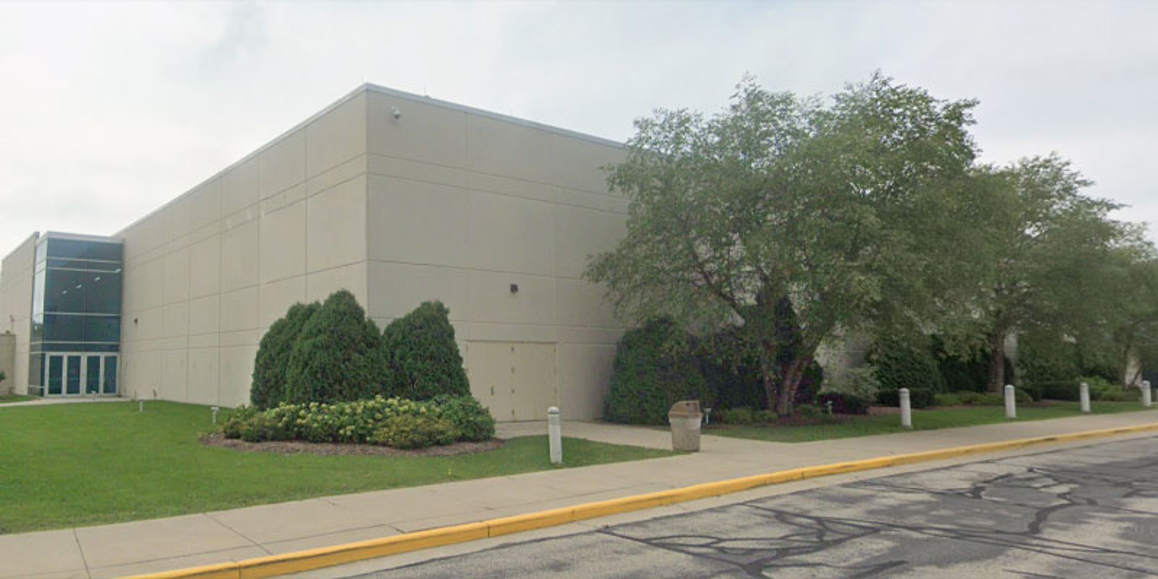 Recreational Facility in Pleasant Prairie Wisconsin, janitorial services provided by Imperial Service Systems 