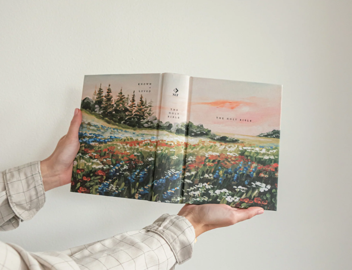 Hosanna Revival NLT Notetaking Bible: Coram Theme